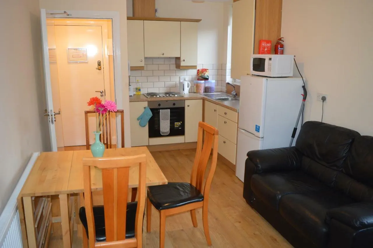 דבלין Drumcondra Road Apartments 0*,  אירלנד